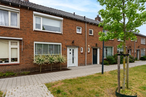 Onder bod: van Berckenrodelaan 22, 5141 AT Waalwijk